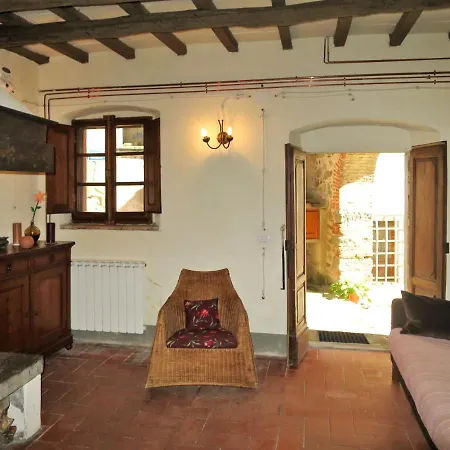 בית נופש Borgo La Cella-2 By Interhome Pian di Scò